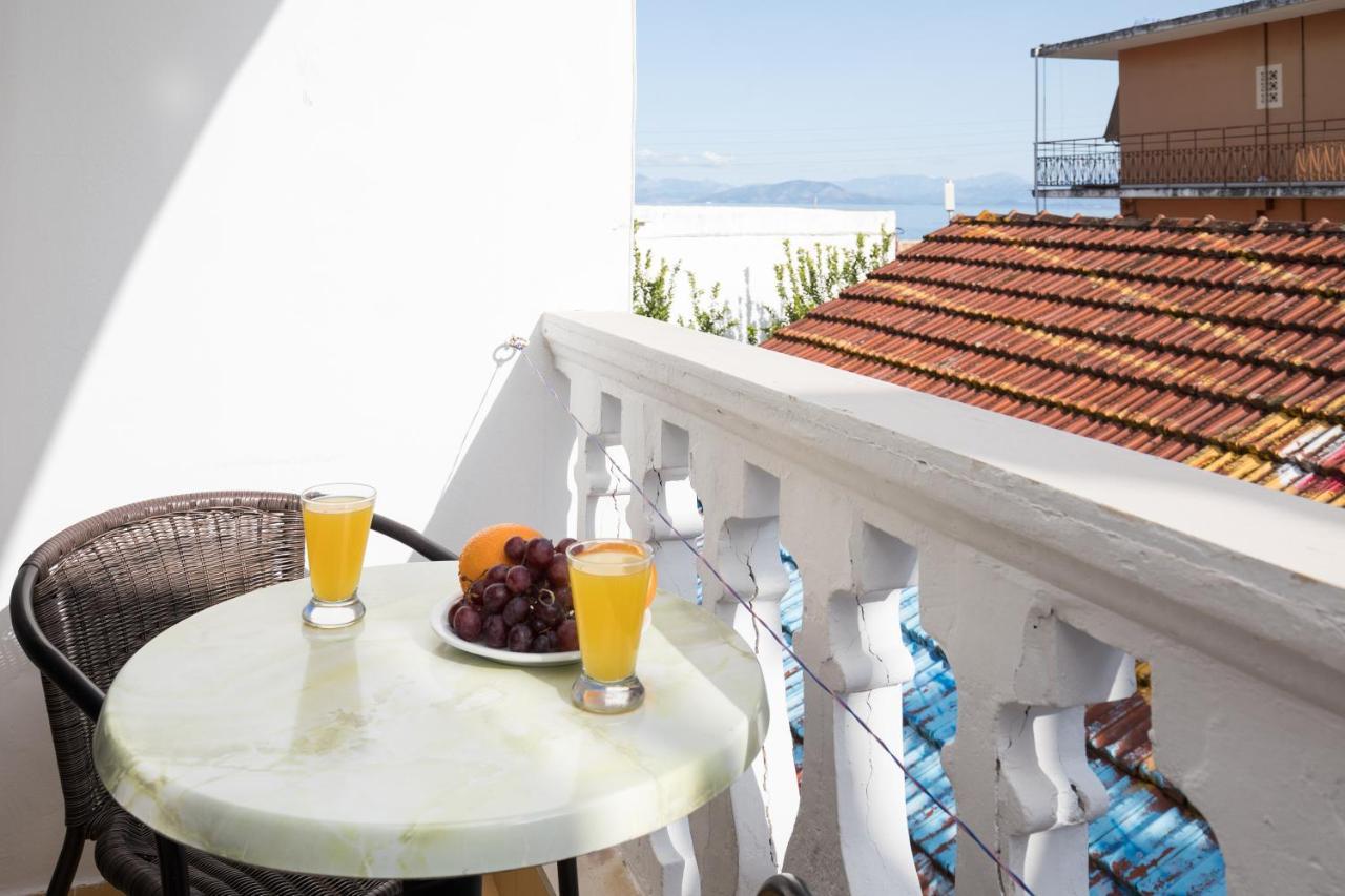 Bella Vista Beach Hotel ベニテス エクステリア 写真