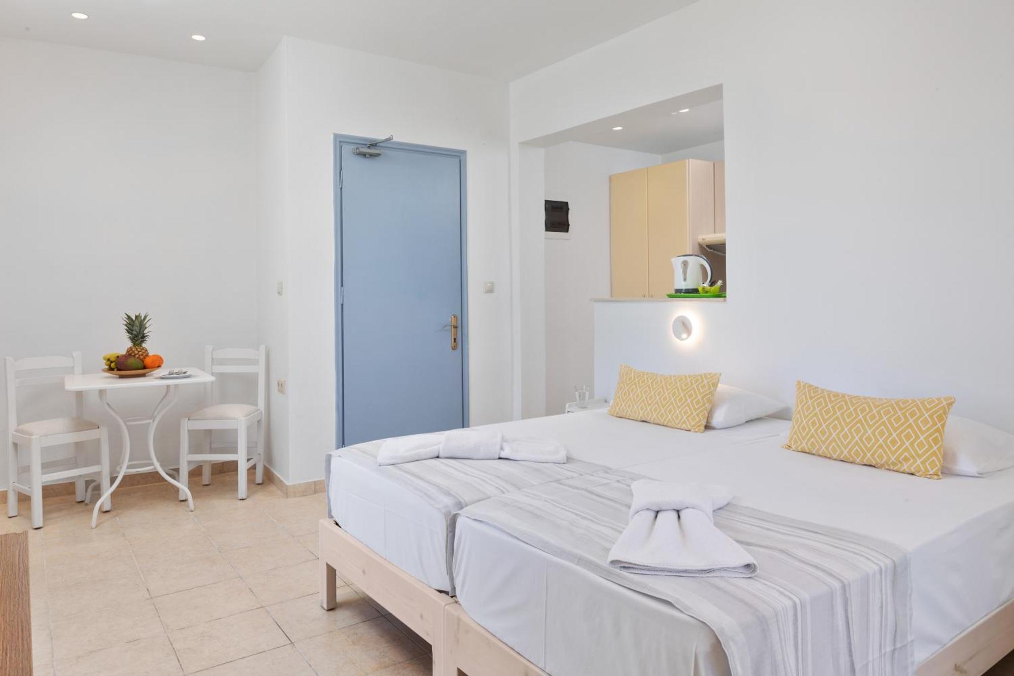 Bella Vista Beach Hotel ベニテス エクステリア 写真