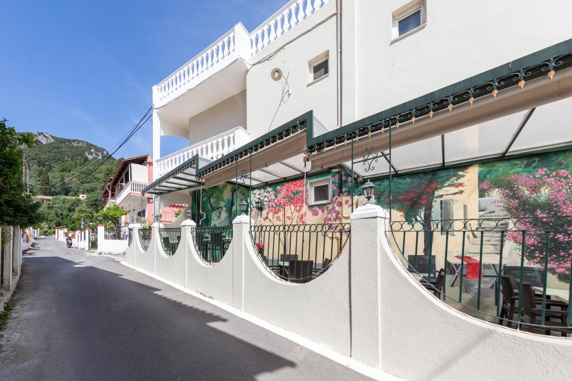Bella Vista Beach Hotel ベニテス エクステリア 写真